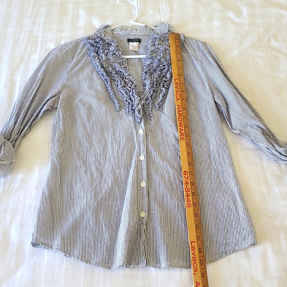 9/29 JCREW RUFFLE NECK BUTTON DOWN - Picture 4 of 5